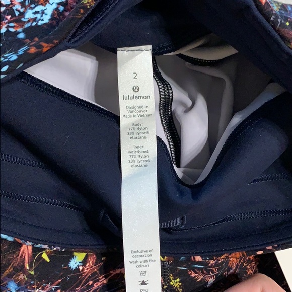 Lululemon Invigorate High Rise Tight 25” w/pockets - Picture 3 of 7